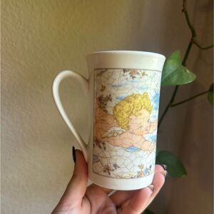 Vintage Cherub/Angel Design Ceramic set of 4 mugs